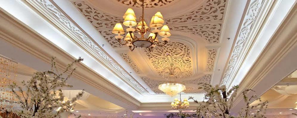 โรงแรม รอยัล การ์เดน โอซามิซ ซิตี โอซามิส ภายนอก รูปภาพ